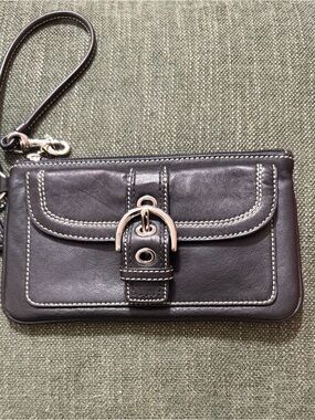 Coach Black Leather Wristlet Wallet with Contrast Stitching